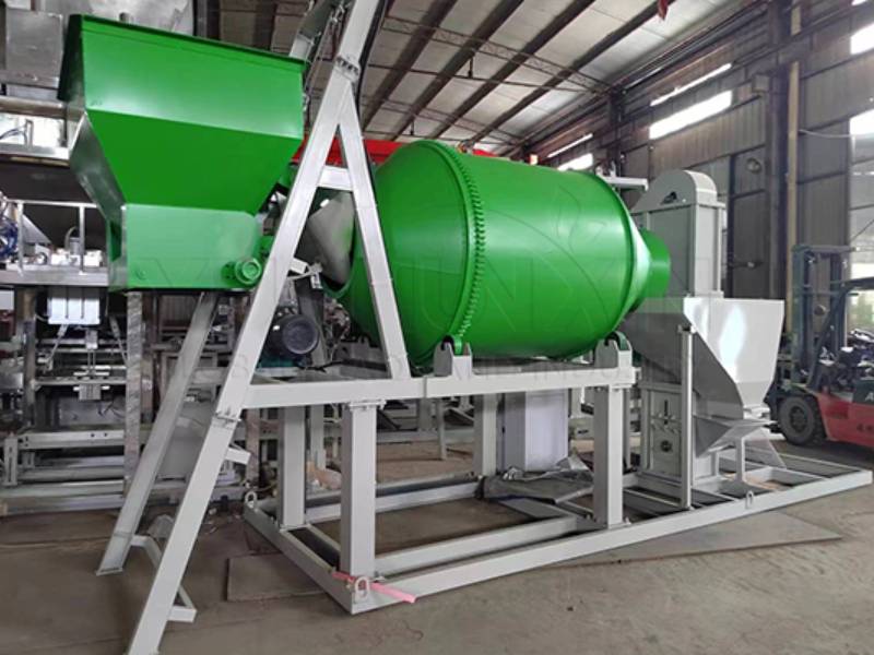 Small scale fertilizer blending system with 10TPH